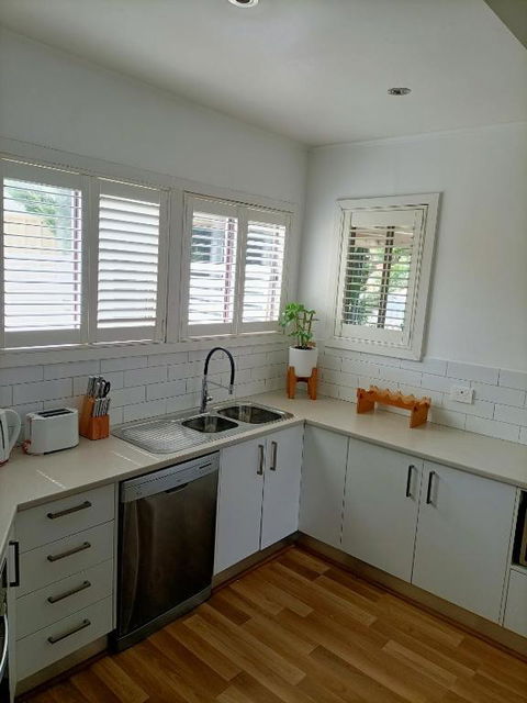 Peel Cottage - Brisbane Tourism 2