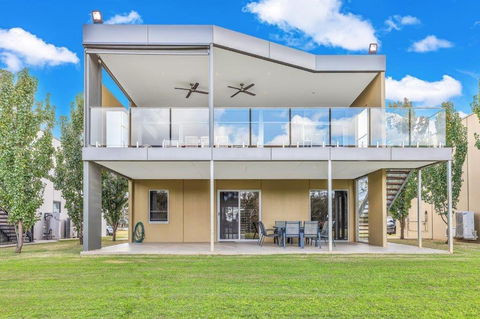 Perricoota Waters - Echuca Holiday Homes - Tourism Brisbane 1