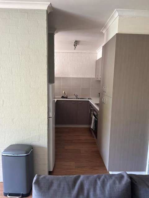 Plush 2 Bedroom Apartment Kingston - Brisbane Tourism 3