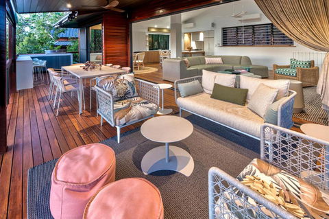 Point Blue On Hamilton Island By HIHA - Tourism Brisbane 3