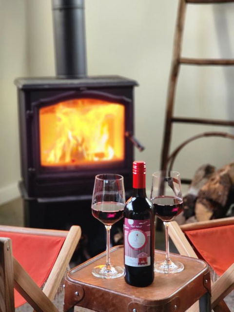 Red Door Collective - RDC Vineyard Estate, Luxury Adult Only Stay - Tourism Brisbane 2