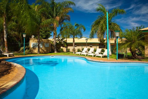 Potshot Hotel Resort - Brisbane Tourism 3