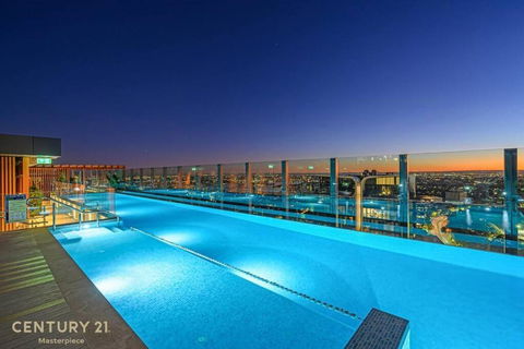 Premium 3Bed Luxury With Infinity Pool & Gym - Tourism Brisbane 1