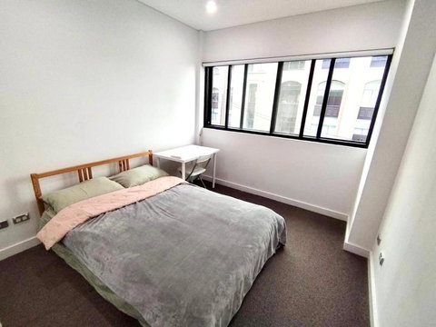 Premium Location In City Centre Sydney With Free Swimming Pool & Gym - Brisbane Tourism 0