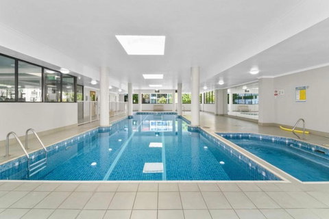Premium Location In City Centre Sydney With Free Swimming Pool & Gym - Brisbane Tourism 1