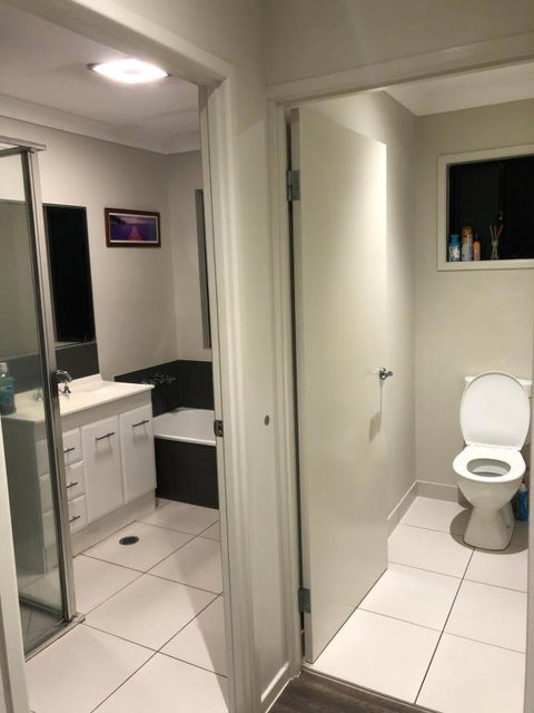 Private Bedroom Getaway - Brisbane Tourism 3