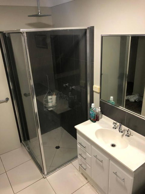 Private Bedroom Getaway - Brisbane Tourism 2