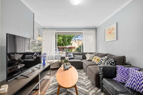 Private Pool Retreat In Watson - Tourism Brisbane 2