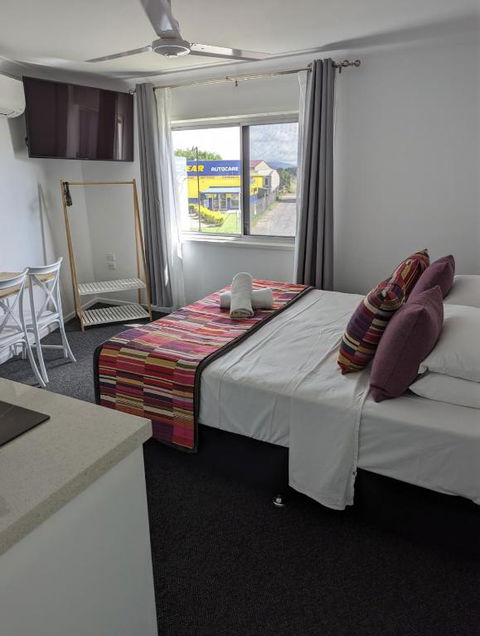 PROSERPINE MOTOR LODGE - Tourism Brisbane 3