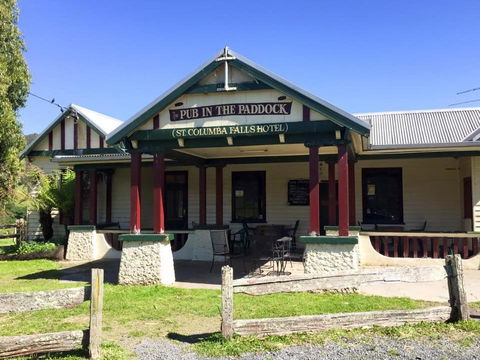 Pub In The Paddock - Tourism Brisbane 0