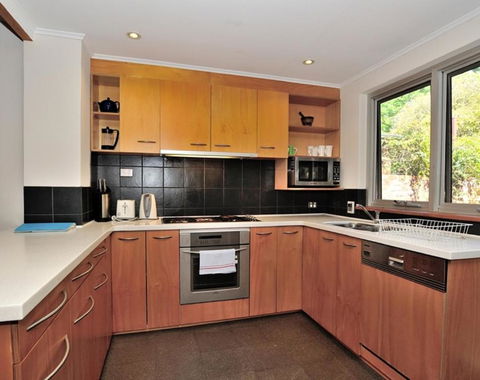 Pure Gold - Heritage 2 Bedroom Terraced Cottage - Tourism Brisbane 1