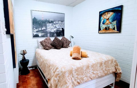 Quaint & Tranquil Subiaco 1 Bedroom Apartment - Brisbane 4u 0
