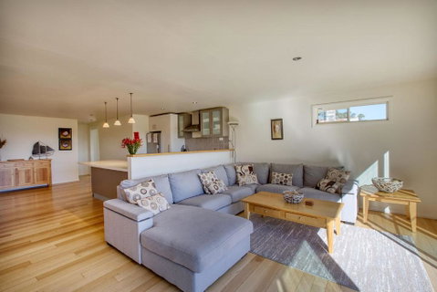 Quarterdeck Apartment - Brisbane Tourism 1