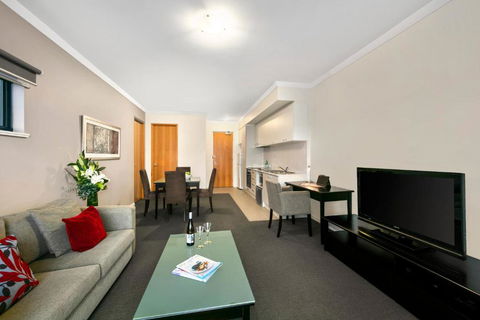 Quest On Rheola - Brisbane 4u 3