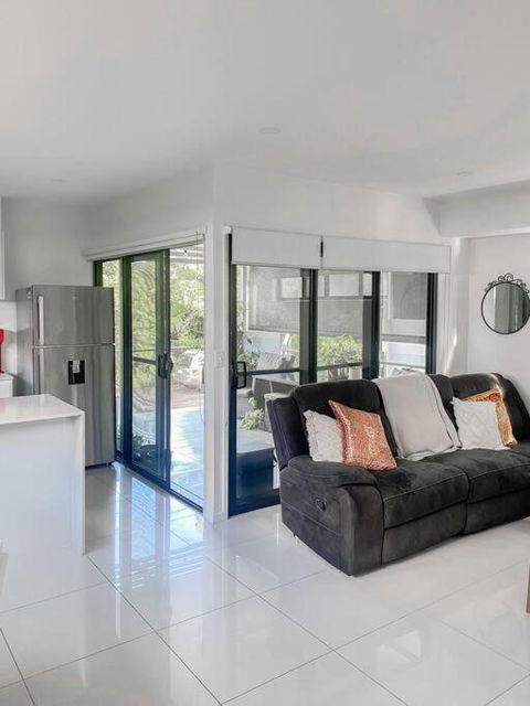 Quite 2B2B Family Home W Free Parking, BBQ - Brisbane Tourism 1