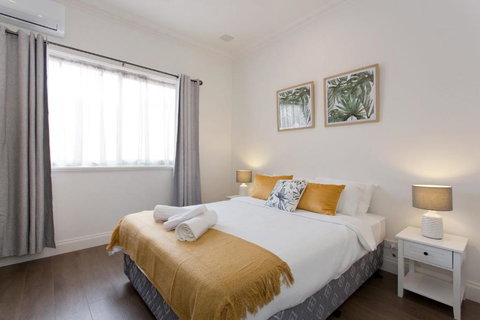 Quokka At White Gum Lodge - Tourism Brisbane 1