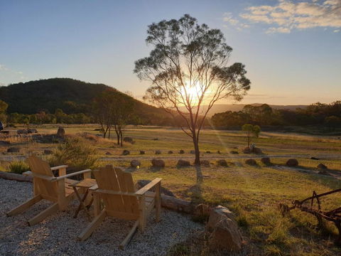 R & R On The Ravine - Brisbane Tourism 0