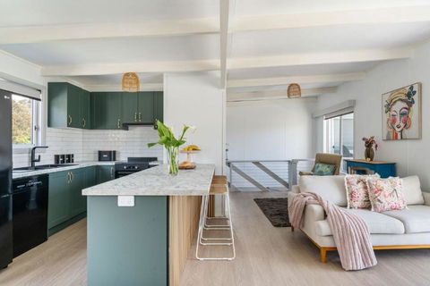 Racecourse Beach Coast Shack - Tourism Brisbane 3