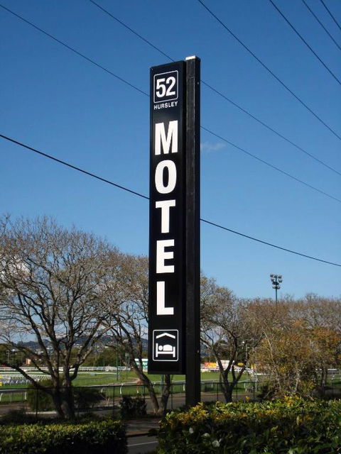 Raceview Motor Inn - Brisbane Tourism 1
