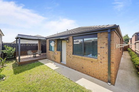 Ramlegh Spring Estate - High Quality Family Living - Tourism Brisbane 3