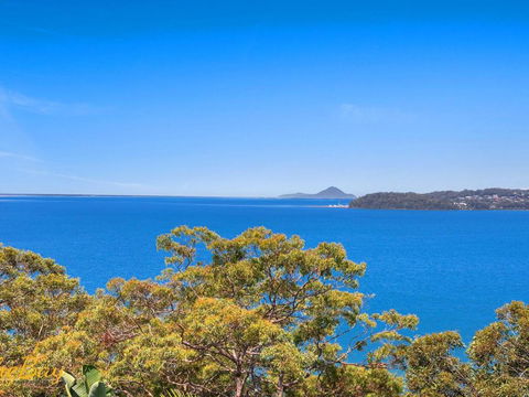 Randall Drive No 64 - Tourism Brisbane 1