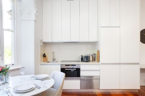 Ravenscourt S Studio Apartment Close To Everything - Brisbane Tourism 2