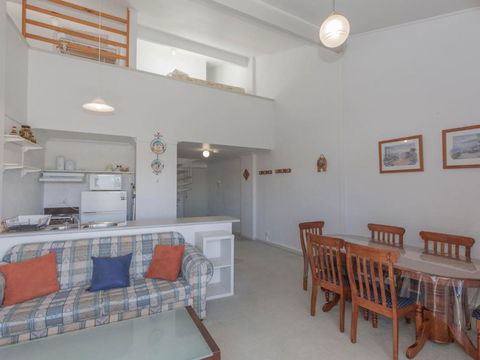 Razorback 1 - Tourism Brisbane 1