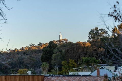 Read Place Retreat - Tourism Brisbane 3