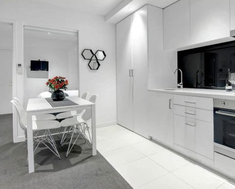 ReadySet Apartments On Little Collins - Tourism Brisbane 1