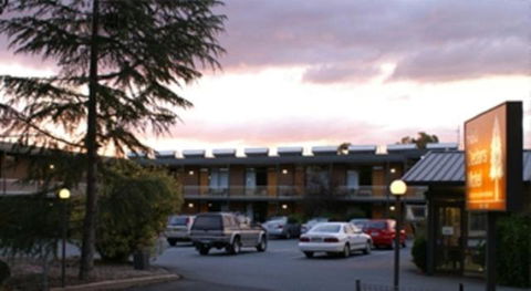 Red Cedars Motel - Tourism Brisbane 3