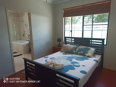 Quand0ng Valley Inn - The Hidden Waterfall Family Retreat - Tourism Brisbane 3