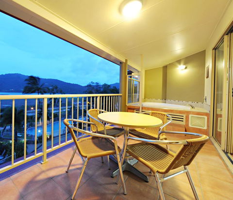 At Boathaven Bay Holiday Apartments - Brisbane Tourism 3