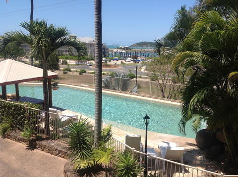 At Boathaven Bay Holiday Apartments - Brisbane Tourism 1