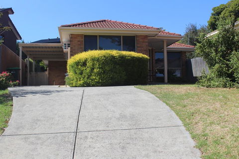 Australian Home Away @ Doncaster Anderson Creek 2 - Brisbane Tourism 1