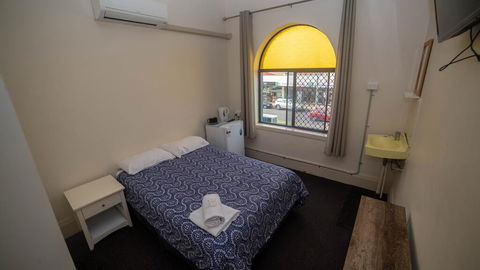Australian Hotel - Tourism Brisbane 2
