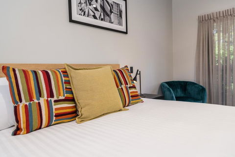 AVENUE MOTEL APARTMENTS - Tourism Brisbane 0