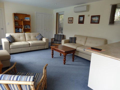 Bambra Reef Lodge - Tourism Brisbane 3