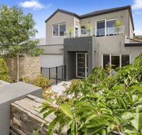 BANGALOW - MORNINGTON - Tourism Brisbane