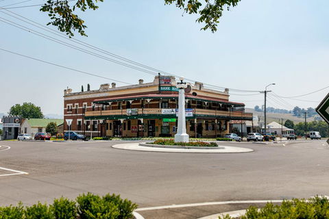 Bank Hotel Dungog - Tourism Brisbane 0