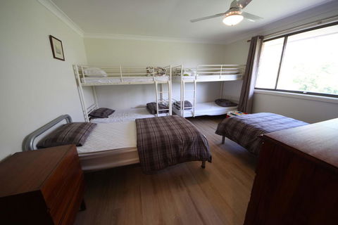 Barefoot Bungalow At Hat Head - Tourism Brisbane 2