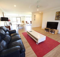 Barefoot Bungalow at Hat Head - Brisbane Tourism
