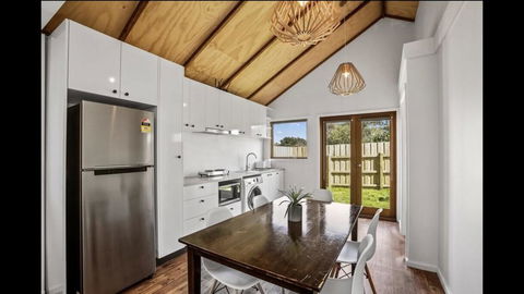 Barfuss Haus - Tourism Brisbane 1