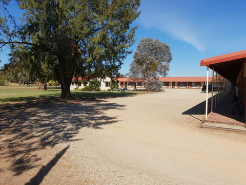 Barooga Golf View Motel - Tourism Brisbane 0