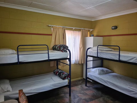 Bateman Bay Holiday Park & Batemans Bay YHA - Tourism Brisbane 2