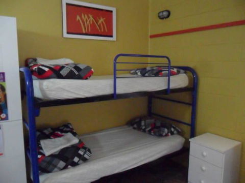 Bateman Bay Holiday Park & Batemans Bay YHA - Tourism Brisbane 3