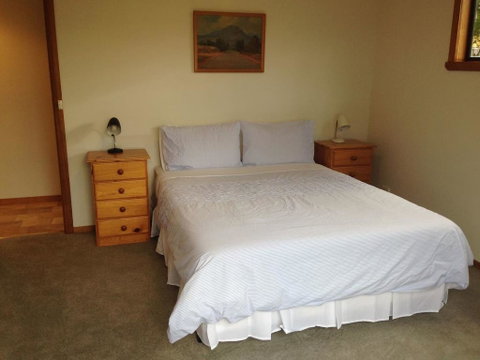 Bay Of Fires Breakaway - Brisbane Tourism 1