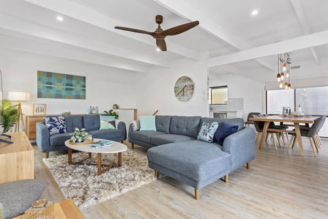 BAYSHORE - DROMANA - Tourism Brisbane 2