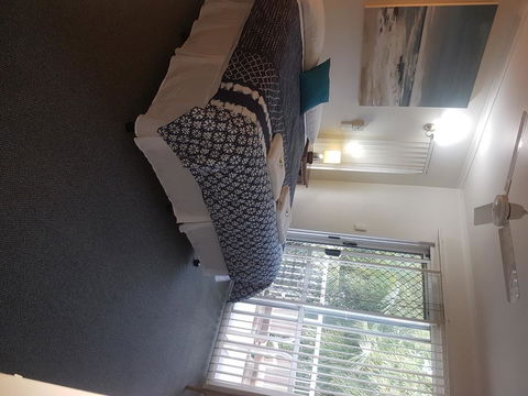 Bayshores Holiday Apartments - Tourism Brisbane 3