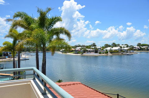 Bayz Maroochy Waters - Tourism Brisbane 0