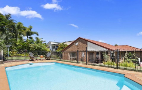 BB233 Banksia Beach Family Home - 4 Bedrooms - Brisbane Tourism 0